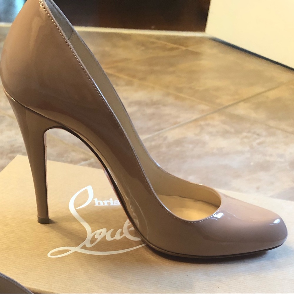 Christian Louboutin Décolleté 868 Nude Pumps